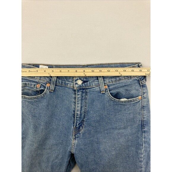 Levis Jeans Mens 32x32 Blue Denim Slim Straight Mid Rise Medium Wash Stretch 511 - Picture 8 of 10